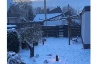 Haus kaufen in 41844 Wegberg, Wegberg - Reihenmittelhaus in Wegberg Beeck. Mit Pool. Whirlpool usw.