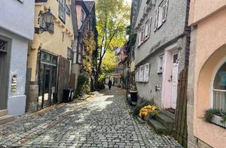 Wohnung kaufen in 73734 Esslingen, Esslingen am Neckar - Von privat: 1 12 Zimmerwohnung in historischem Haus in Esslingen