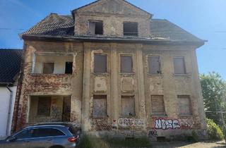 Haus kaufen in 14793 Ziesar, Ziesar - Dreifamilienhaus,