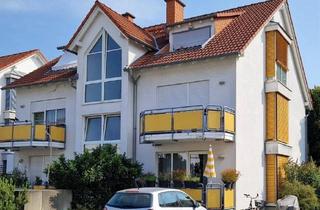 Wohnung kaufen in 69198 Schriesheim, Schriesheim - Ruhige, hochwertige 2-Zi.-Whg. in Südlage, 2 Balkone + Stellplatz
