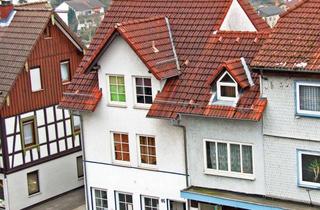 Mehrfamilienhaus kaufen in 64678 Lindenfels, Kapitalanlage zentral in Lindenfels - 6,36 % Rendite!