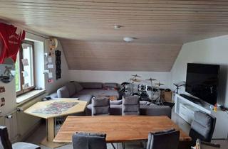 Wohnung kaufen in 90455 Katzwang, Großzügige DG 3-Zimmer-Wohnung