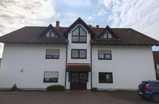 Wohnung kaufen in 63791 Karlstein, Wohntraum über 2 Ebenen mit Balkon und Pkw-Außenstellplatz