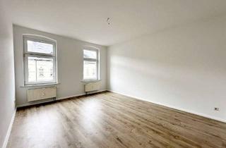 Wohnung kaufen in Klopstockstraße, 09131 Ebersdorf, "Renoviert, neue Türen, Stellplatz & bezugsfrei – charmante 2-Zimmer-Wohnung"