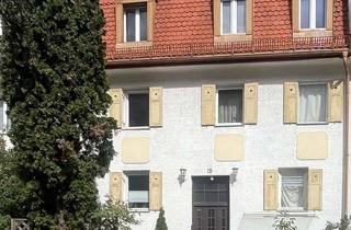 Wohnung kaufen in 80992 Moosach, Gartenidylle-Whg. ca. 50 m² ( U3) optional + Souterrain NUF renov.ca. 36 m² und / oder Pavillon.