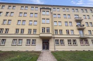 Wohnung kaufen in Große Diesdorfer Straße, 39108 Stadtfeld Ost, Kapitalanlage in Stadtfeld Ost - 2-Zimmer-Wohnung und Stellplatz