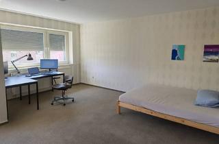 Wohnung kaufen in 38120 Weststadt, Charmante 2-Zimmer-Wohnung mit Loggia in begehrter Lage von Braunschweig – Sanierungsobjekt mit Pote