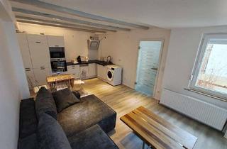 Wohnung kaufen in 90513 Zirndorf, 2-Zimmer-Wohnung in Zirndorf - kernsaniert, voll möbliert, sofort frei