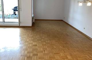 Wohnung kaufen in Schillerstraße 20, 61476 Kronberg, Schöne 2 bis 3-Zi Whg. mit 78 m², Terrasse, Garage in Kronberg im Taunus
