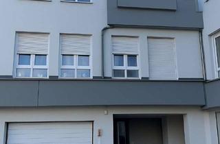 Wohnung kaufen in Schillerstraße 20, 61476 Kronberg, Schöne 2 bis 3-Zi Whg. 78 m², Terrasse, Garage, UNVERMIETET, Hausgeld €280/Monat inkl. Heizung