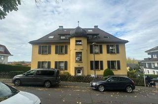 Wohnung kaufen in Lönsstraße 20, 42289 Wuppertal, Wunderschöne Dachgeschosswohnung in sehr gepflegter Jahrhundervilla richtung Toelleturm