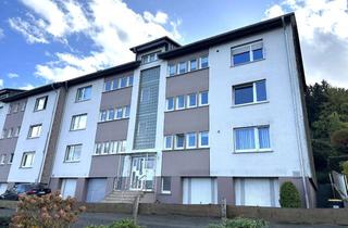 Wohnung kaufen in 58515 Lüdenscheid, Schöne 3 Zimmer Wohnung mit Balkon und großer Garage in ruhiger Wohnlage