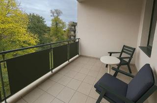 Wohnung kaufen in 06108 Halle, Charmante 2-Raumwohnung mit großem Balkon in begehrter Lage von Halle (Saale)