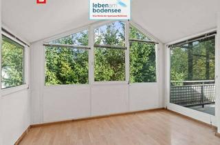 Wohnung kaufen in 88630 Pfullendorf, Freundliche 2-Zimmer-Dachgeschosswohnung mit Balkon und Stellplatz