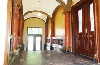 Wohnung kaufen in Bürgelstraße, 39104 Altstadt, Attraktive, neu renovierte 2-Raum Wohnung in bester Altstadtlage an der Elbe