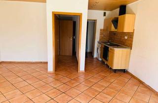 Wohnung kaufen in Grevenbroicher Str. 64, 47807 Fischeln, Helle, lichtdurchflutete Wohnung mit EBK und mit sonnigem Balkon