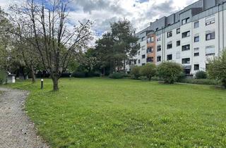 Wohnung kaufen in 85716 Unterschleißheim, Helle 2 Zimmer-Wohnung mit Balkon in begehrter Lage