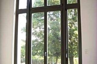 Wohnung kaufen in Graf-Von-Schwerin-Straße 34, 14469 Nauener Vorstadt, "Les Etables Royales": Sonnige Galerie-Wohnung mit großer Gartenterrasse (vermietet)