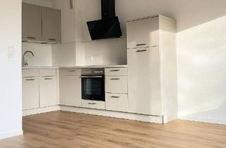 Wohnung mieten in Grete-Nevermann-Weg, 22559 Rissen, Frisch sanierte 2-Zimmer-Wohnung mit großzügiger Dachterrasse im Zentrum von Rissen