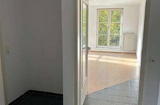 Wohnung mieten in Seeburger Weg 20, 13581 Spandau, schöne 3-Zimmerwohnung mit großem Balkon