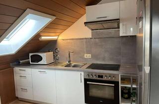 Wohnung mieten in Musterstraße, 89233 Neu-Ulm, Attraktive 4-Zimmer-Wohnung in Neu-Ulm / Burlafingen mit EBK, Balkon, Garage