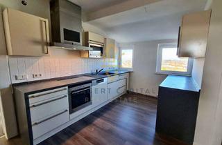 Wohnung mieten in 06712 Zeitz, Zeitz Innenstadt, was braucht`s der Worte mehr? Gemütliche & moderne 4 Zimmerwohnung