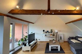 Lofts mieten in 41065 Lürrip, Helle 2-Zimmer-Loftwohnung im Dachgeschoss mit Einbauküche und Loggia