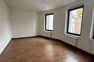 Wohnung mieten in Herbert-Jensch-Str. 107, 15234 Lichtenberg, geräumige 2-Raumwohnung in zentraler Lage