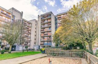 Wohnung mieten in Regaweg, 38120 Weststadt, Jetzt frei! - 3-Zimmer-Wohnung mit Balkon in Braunschweig!