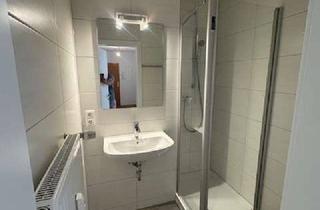 Wohnung mieten in Benzstraße 14, 93053 Kasernenviertel, Erstbezug nach Sanierung! Schöne 3 ZKB Wohnung mit ruhiger Lage in Uninähe zu vermieten!