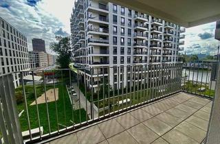 Wohnung mieten in Stralauer Platz 35B, 10243 Friedrichshain, Ein Balkon zur Spree – Zuhause mit Berliner Seele