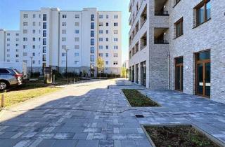 Wohnung mieten in Märkische Allee 312, 12687 Marzahn, Helle 2-Zimmer Wohnung im 13. OG mit Balkon in Berlin-Marzahn