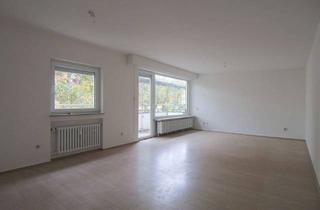 Wohnung mieten in Kronenberg 13-15, 52074 Aachen, Willkommen in Ihrem neuen Zuhause!Weitläufige 4-Zimmer-Wohnung mit zwei Balkonen.