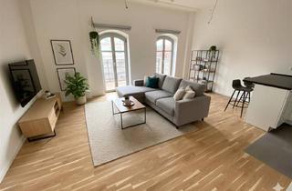 Wohnung mieten in Adolf-Heyden-Straße, 12555 Köpenick, Innenhof-Idylle trifft modernen Wohnkomfort – 2-Zimmer mit EBK und Balkon