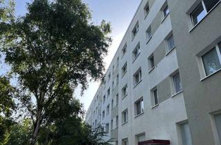 Wohnung mieten in Robert-Bunsen-Weg 10, 06122 Nördliche Neustadt, Wohnung sucht Familie! - Ab November 2025