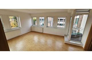 Wohnung mieten in Marktstraße 33, 53859 Niederkassel, Renovierte helle 3-Zimmer Wohnung in Niederkassel-Rheidt ab sofort