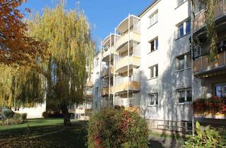 Wohnung mieten in Levenstraße, 07545 Gera, 3-Raum-Wohnung mit Balkon, Badewanne und tollem Ausblick