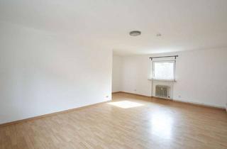 Wohnung mieten in Hauptstraße 116, 23879 Mölln, Mölln - Sehr zentrale zwei Zimmer Wohnung mit Dachterrasse ab sofort zu vemieten