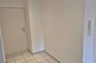 Wohnung mieten in Grenzweg 27, 72766 Reutlingen, Helle 4,5-Zimmer Wohnung im 7. OG mit Balkon in Reutlingen
