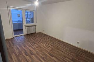 Wohnung mieten in Kardinal-Wendel-Straße, 67487 Maikammer, Helle 3-Zimmer Dachgeschosswohnung mit Balkon in Maikammer