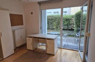 Wohnung mieten in Margaretenstraße 12, 93047 Innenstadt, Modernes 1-Zimmer-Studierenden-Appartment mit Terrasse direkt am Schlosspark