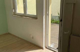 Wohnung mieten in Friedenstraße 19, 74235 Erlenbach, Stilvolle, modernisierte 2-Zimmer-Terrassenwohnung mit Balkon und Einbauküche in Erlenbach