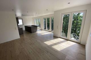 Wohnung mieten in Am Berg 17, 35041 Marburg, Stilvolle 3,5-Zimmer-Wohnung in Marburg mit EBK und Balkon