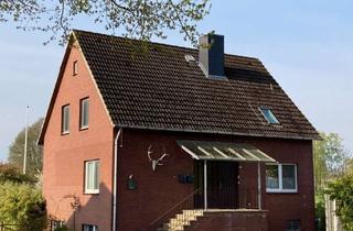 Wohnung mieten in Holunderweg 18, 21640 Horneburg, Gepflegte 3-Zimmer-Dachgeschosswohnung mit Balkon und Einbauküche in Horneburg