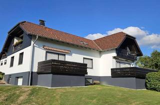 Wohnung mieten in 51491 Overath, Haus im Haus -Wohnung mit drei Zimmern und Balkon Garage Kellerraum