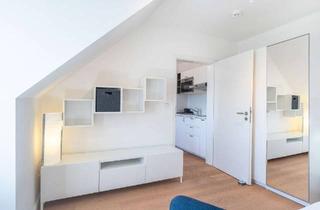 Wohnung mieten in Landshuter Allee 168, 80637 Neuhausen-Nymphenburg, MAIER - Sofort verfügbar: Möblierte Dachwohnung mit EBK, Bad mit Fenster und Waschmaschine