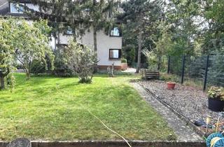 Wohnung mieten in Stettiner Straße 117, 68307 Schönau, 3-Zimmer Wohnung mit Balkon & 200 m² Garten Eigennutzung in Mannheim-Schönau