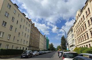 Wohnung mieten in Melanchthonstr. 24, 02826 Südstadt, Erstbezug nach Sanierung! Geräumige 2-Zimmerdachgeschosswohnung