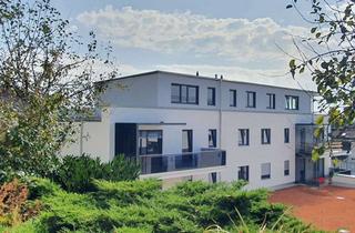 Wohnung mieten in Fliederstr. 17a, 92421 Schwandorf, Schöne 3-Zimmer-Wohnung mit 2 Terrassen