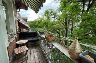 Wohnung mieten in Kelternstrasse 16, 72070 Tübingen, Wunderschöne Dachgeschosswohnung mit 5 Zimmern sowie Balkon und Einbauküche in Tübingen